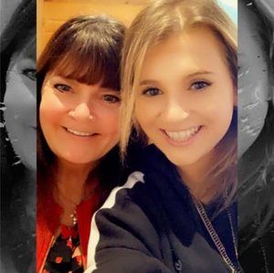 Meet your Posher, Emilia